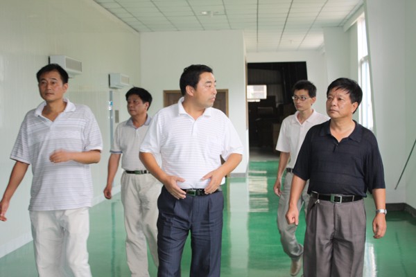 視察.jpg 視察.jpg